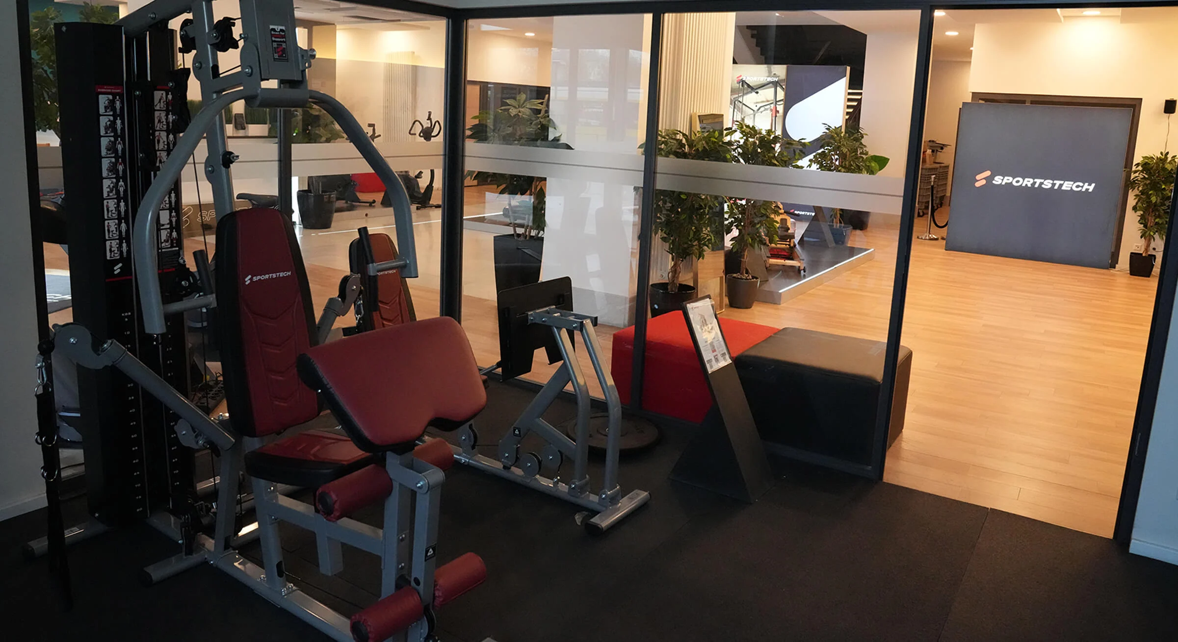 Sportstech Store Berlin Interior 3